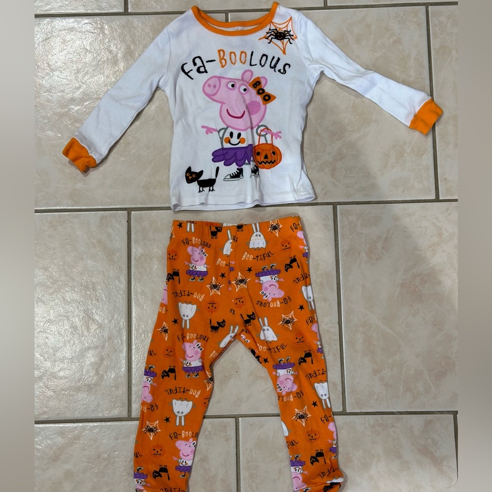 Peppa Pig Halloween Pajama Set